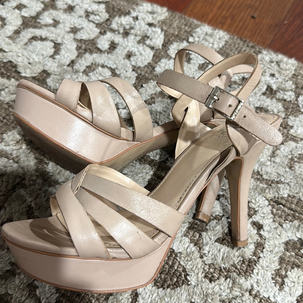 Vince Camuto heel sandals